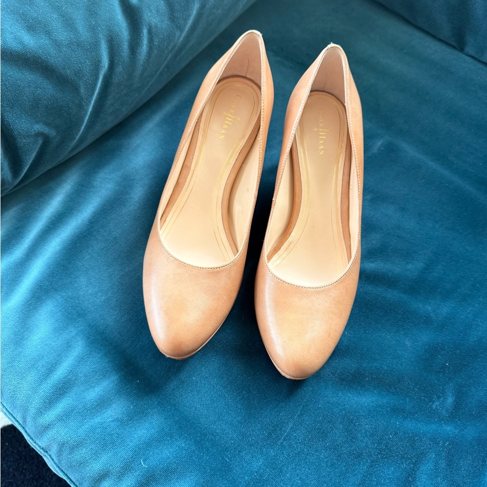 Cole Haan Tan Leather Heeled Pumps - Picture 13 of 13